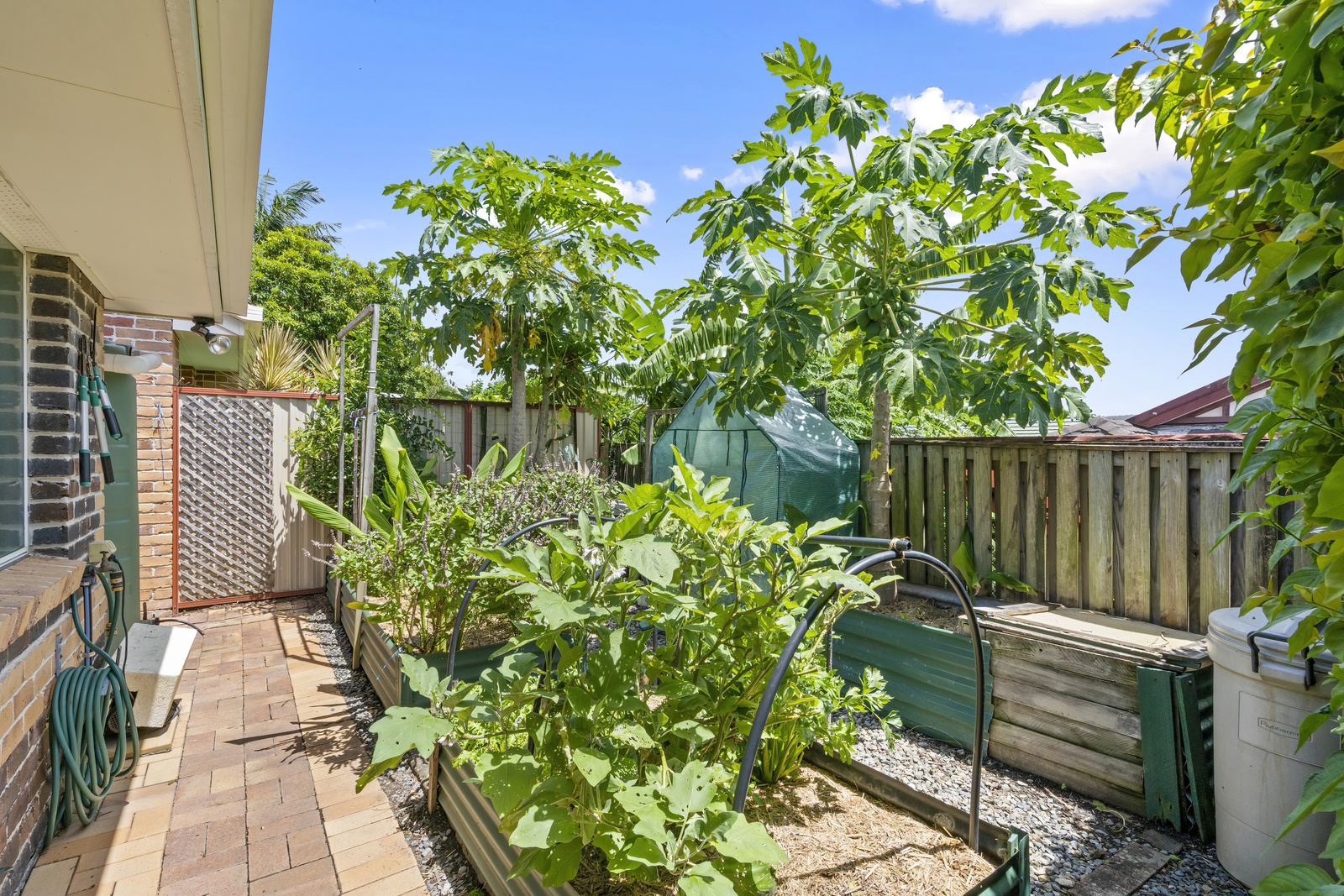 005_Open2view_ID737816-20_Beltana_Way