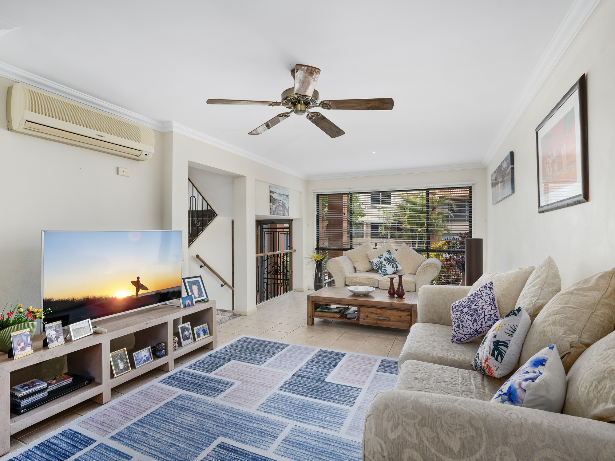 002_Open2view_ID798678-104_20_Fairway_Drive