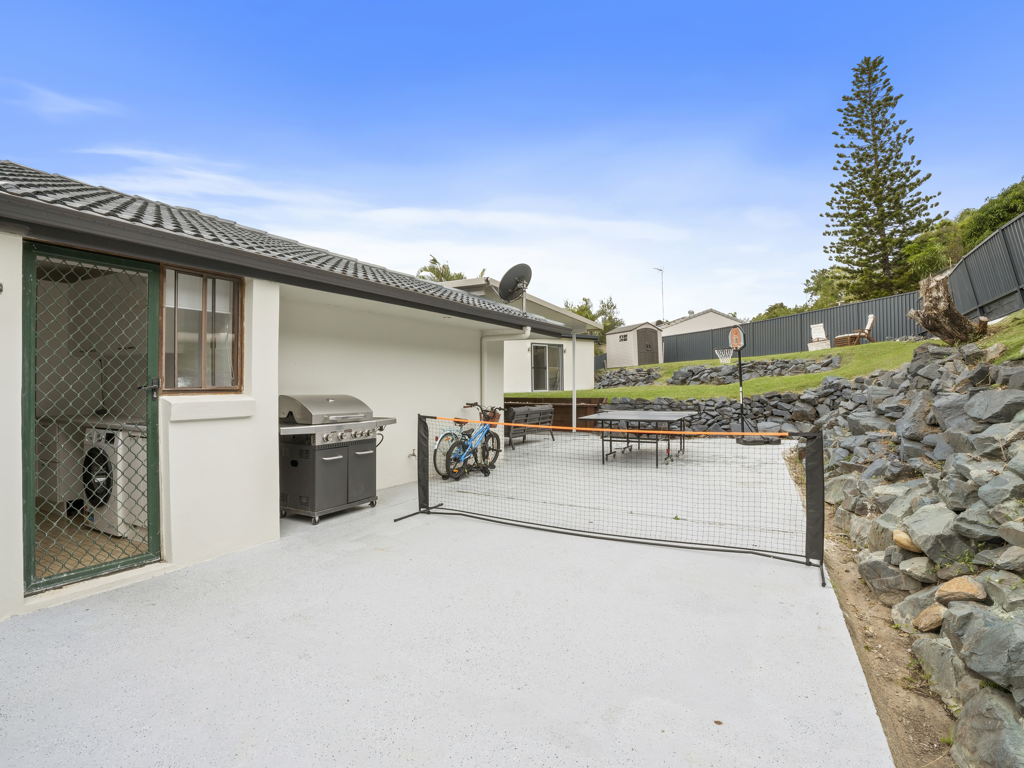 014_Open2view_ID816679-30_Balfour_Crescent